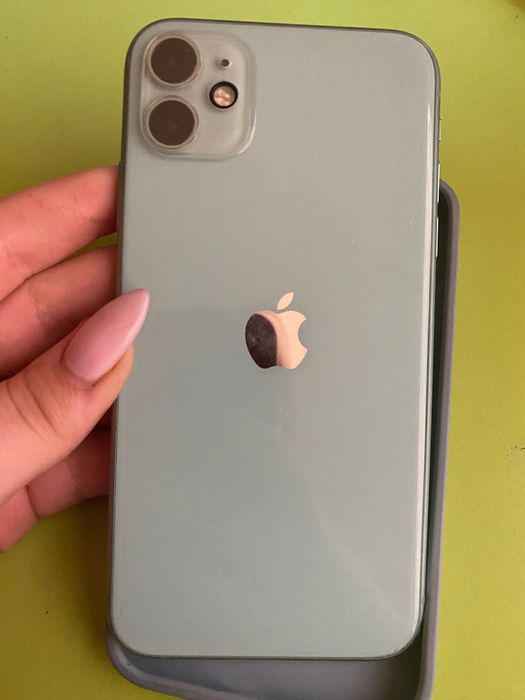 IPhone 11 заблокований