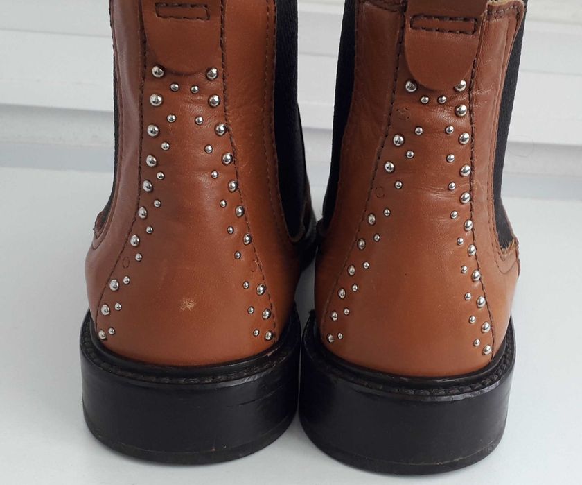 Botas Massimo Dutti em pele