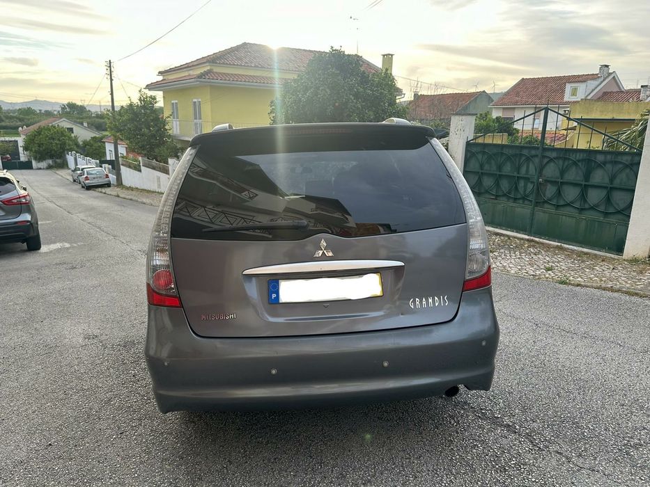 Mitsubishi Grandis 2.0 DI-D