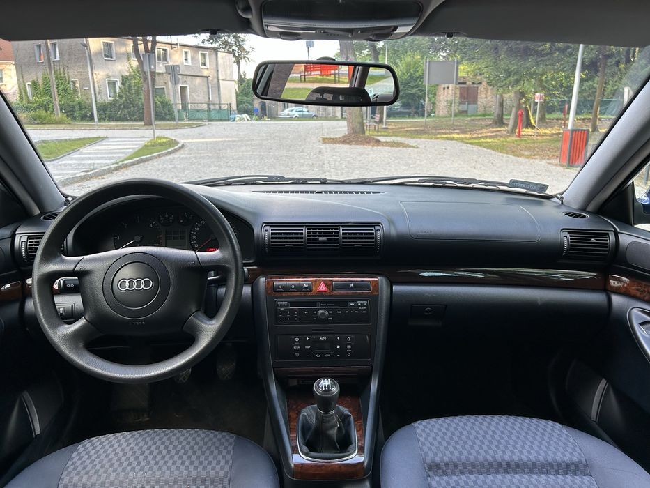 Audi a4 b5 1.9tdi 110km na pompie bdb stan sprawna klimatyzacja