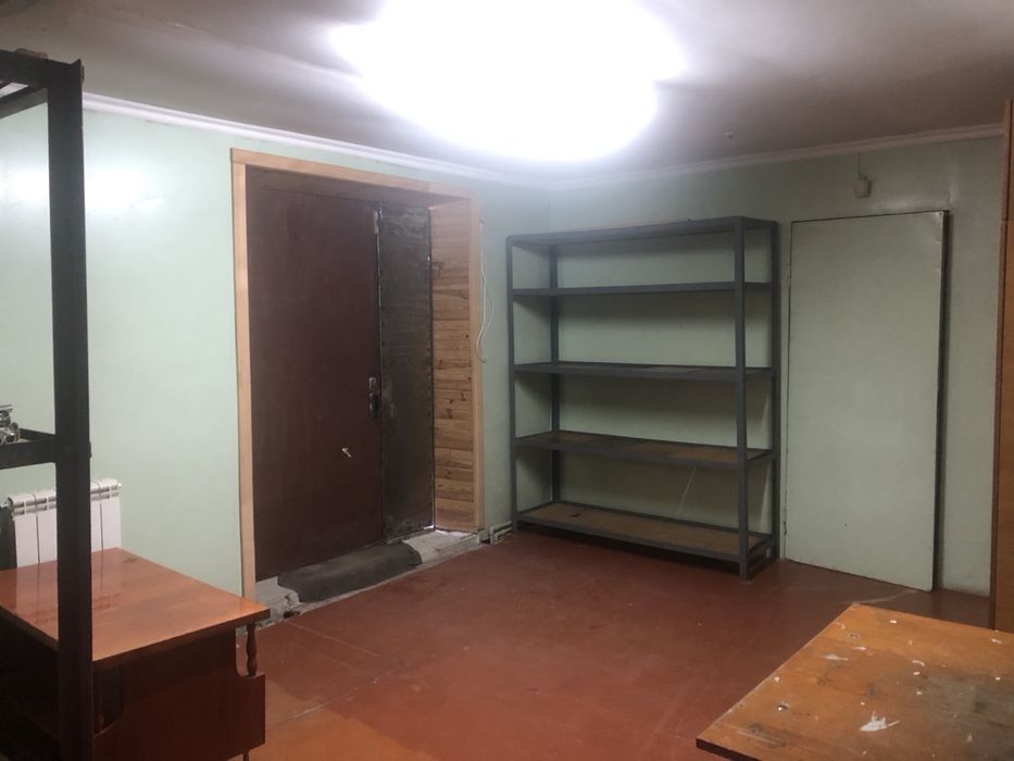 Продається комерційне приміщення