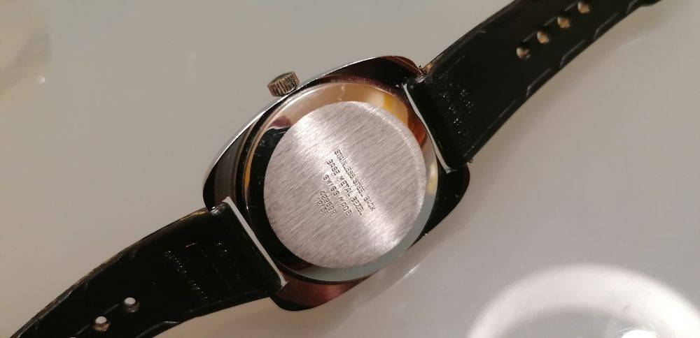 Relógio antigo erótic mistery dial corda manual