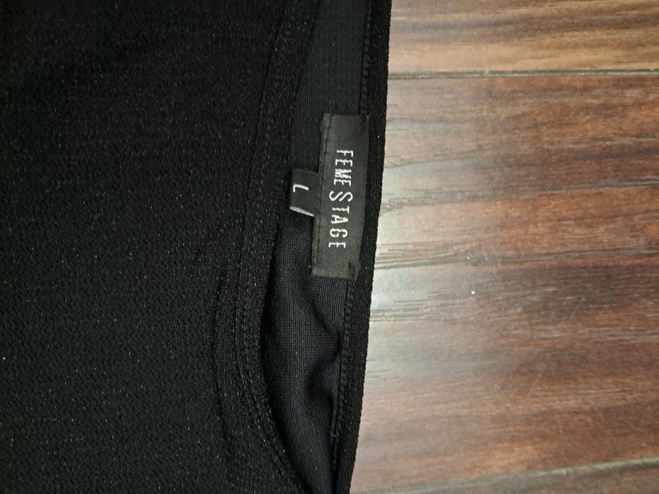 Śliczna sukienka L czarna z połyskiem brokatowym