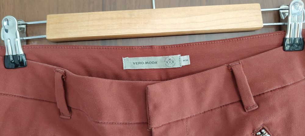M 38 34 Vero Moda spodnie strecz proste materiałowe uciagliwe