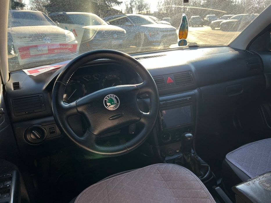 Skoda Octavia Tour №3990 (ВНЕСОК від 10%) Альянс Авто Кривий Ріг