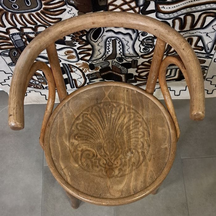 Stare krzesło gięte – klasyk (Thonet) unikatowy model fotelowy ArtDeco