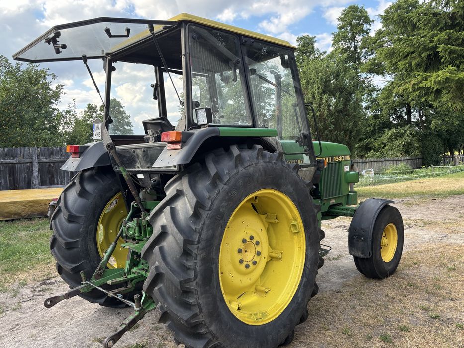 Sprzedam ciągnik John Deere 1640.