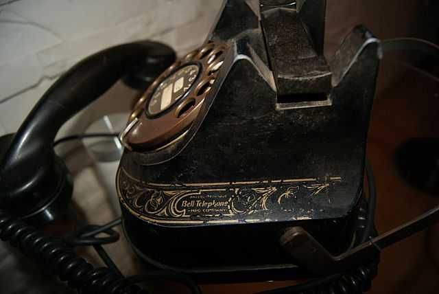 Telefon Bell Telephone MFB Company bakelit