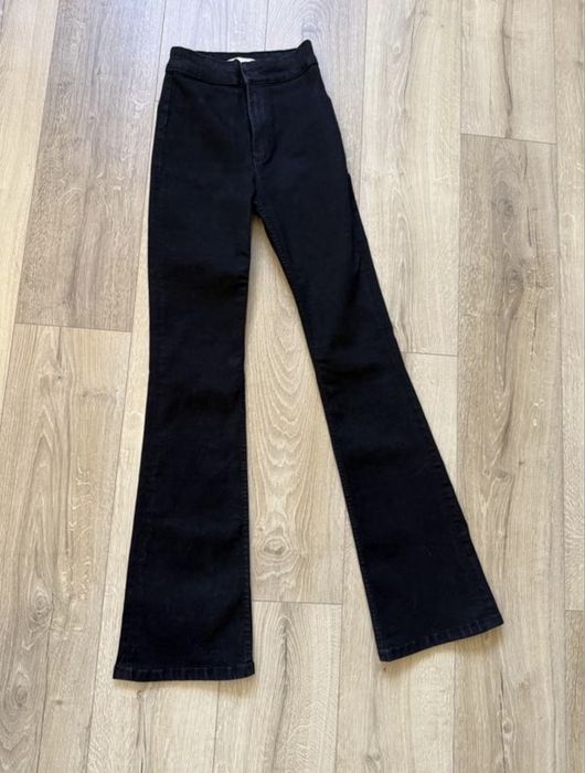 Джинси кльош zara 32 розмір