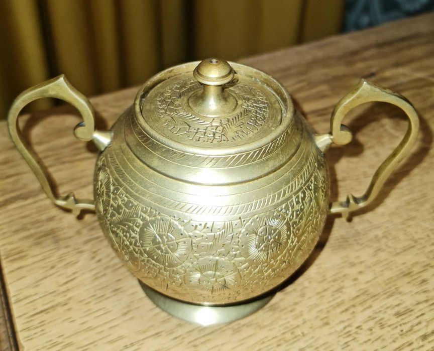 Vintage mosiężna cukiernica MET HLS INDIA - PRL Katowice Ligota