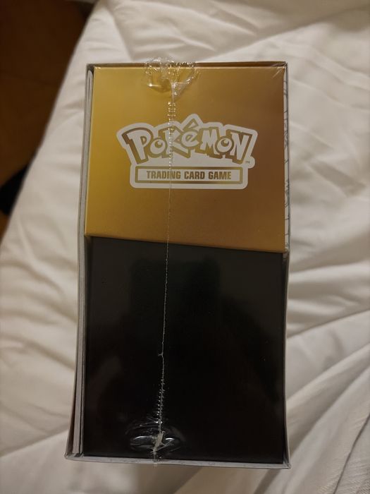 Trading Card Game Pokemon 30th  Celebration