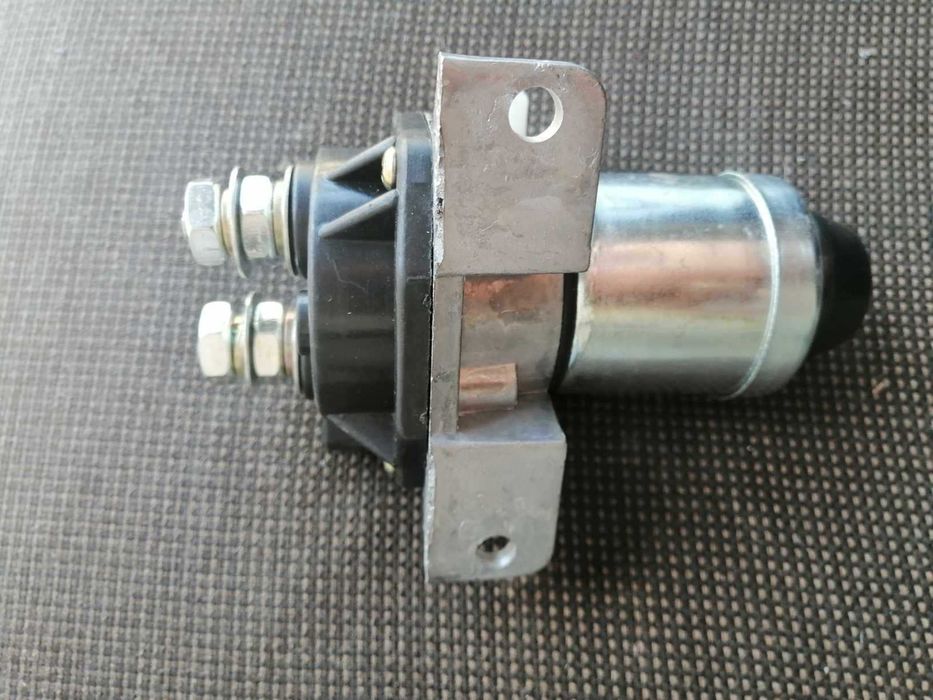 выключатель массы тока автомобиля Камаз Урал МАЗ Краз 24 в