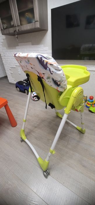 Стул для кормления