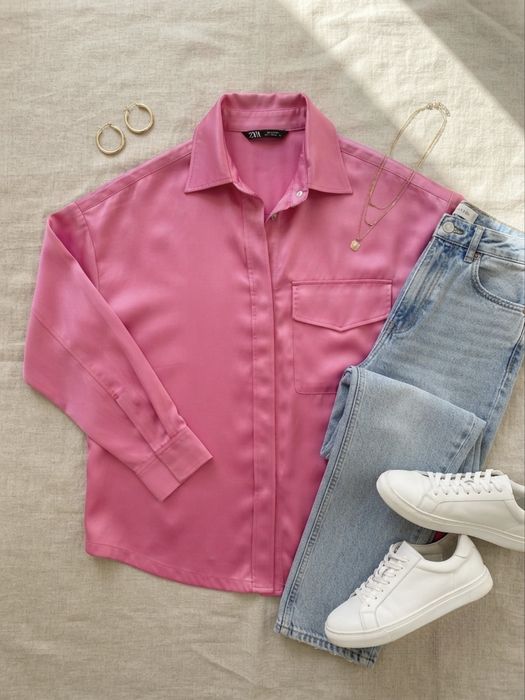 Яскрава атласна сорочка Zara фуксія / Barbiecore