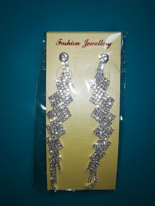 Длинные свадебные серьги