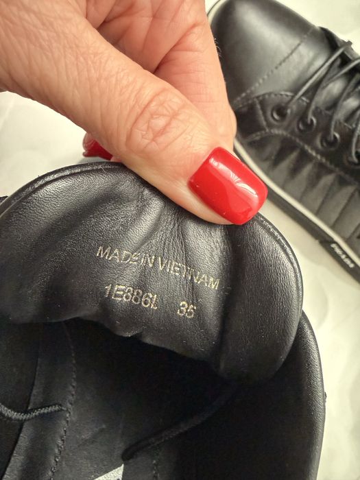 Кроссовки Prada