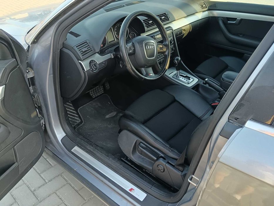 Audi A4 2.5 V6 TDI S Line
