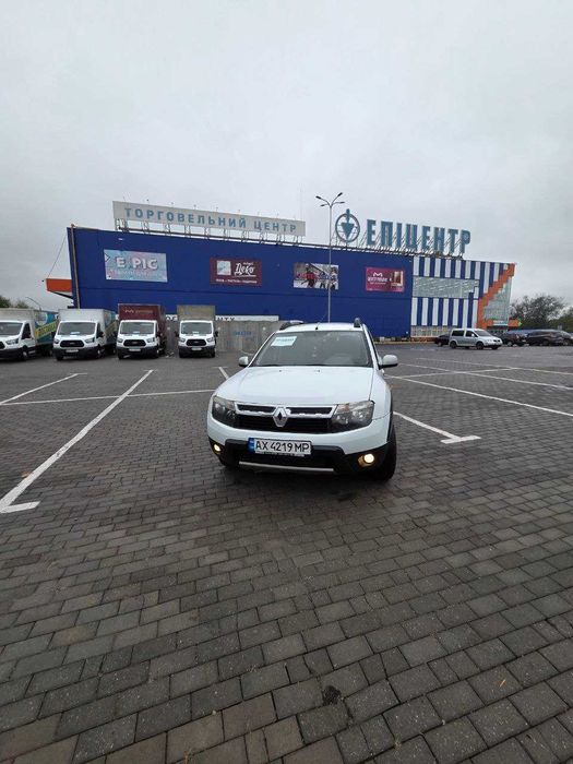 RENAULT   Duster