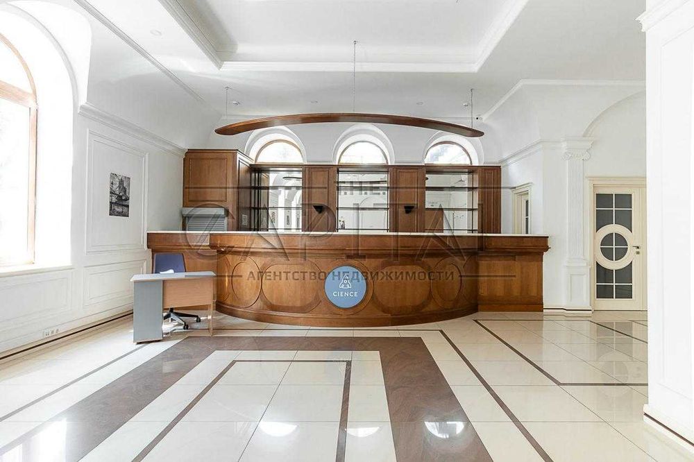 Окремо стояча клініка з обладнанням і технікою, 2500м, Дарницький р-н