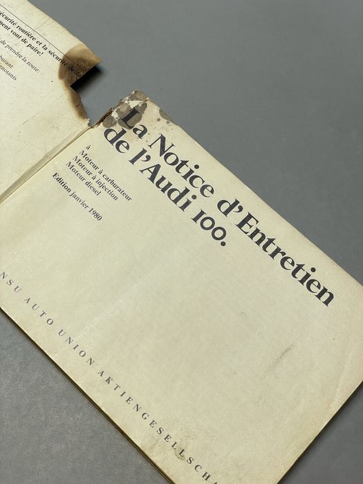 Посібники користувача Audi 100 C3. Німеччина, Франція. Сервісна книга