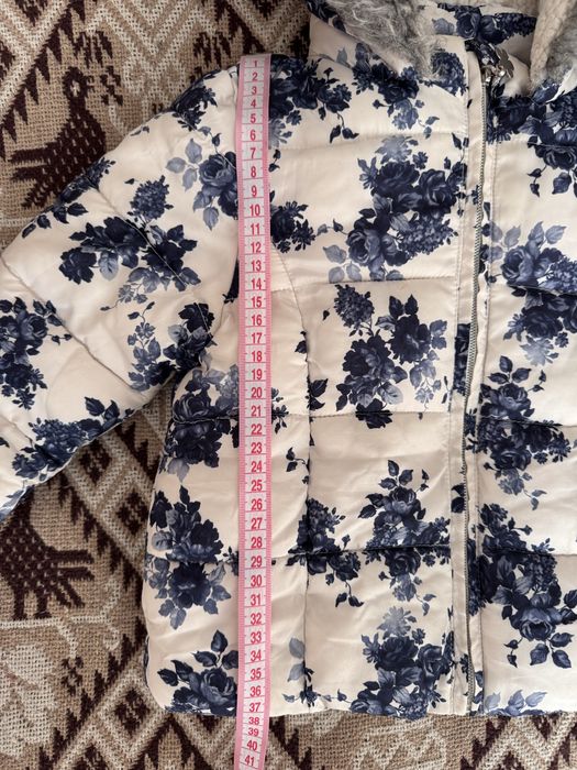 Куртка для дівчинки 2-3 роки