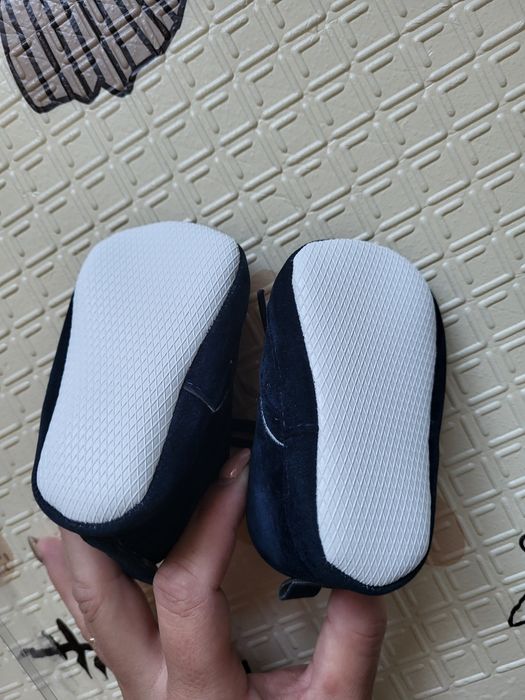 Buty na chrzest granatowe, rozmiar 10