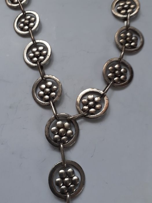 Piekny naszyjnik z prl