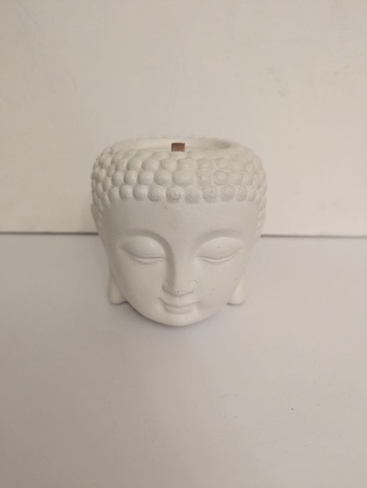 АРОМАТИЧНА СВІЧКА «BUDHA» у білому кольорі  netemno