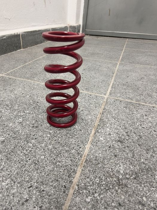 Sprężyna rock shox 134 mm