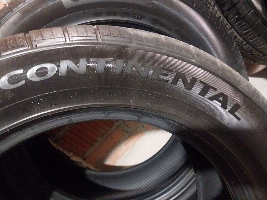ШИНИ Continental  235/60 R18