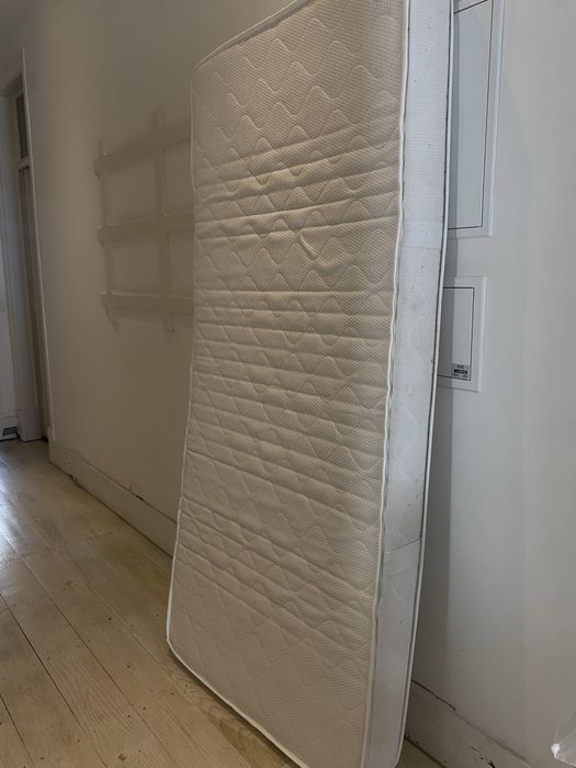 Colchão de Solteiro em Ótimo estado