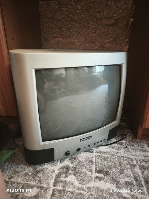 Продам телевізор