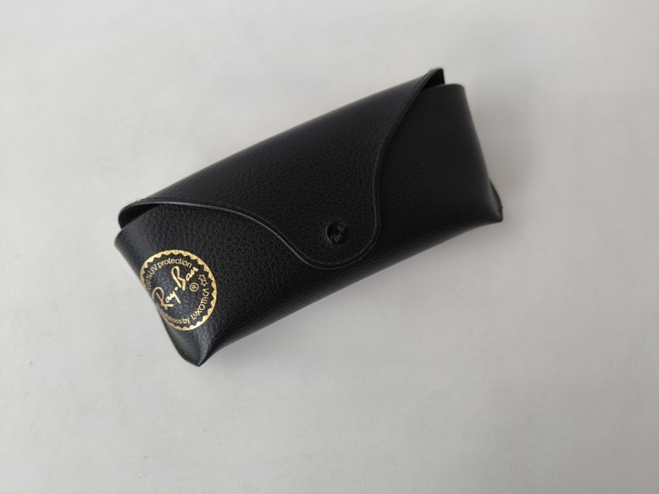 Ray ban чохол для окулярів