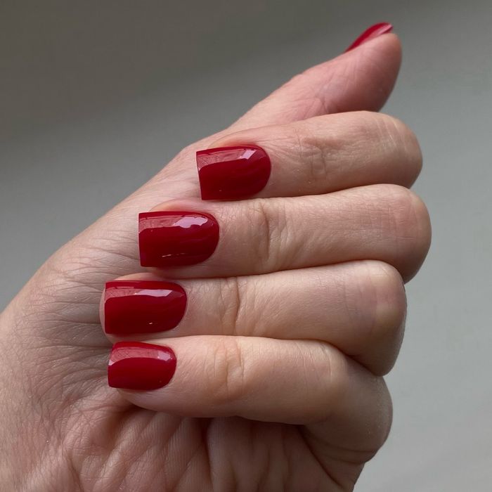 Манікюр/педикюр Позняки