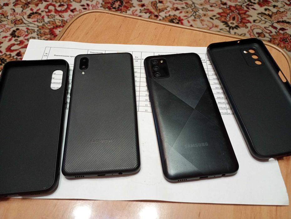 Samsung A02s и A02 в хорошем состоянии.
