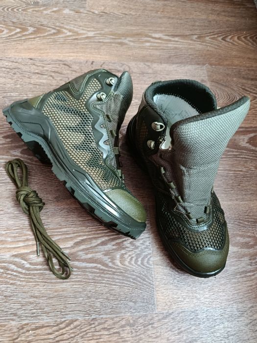 Берці літні 42р.