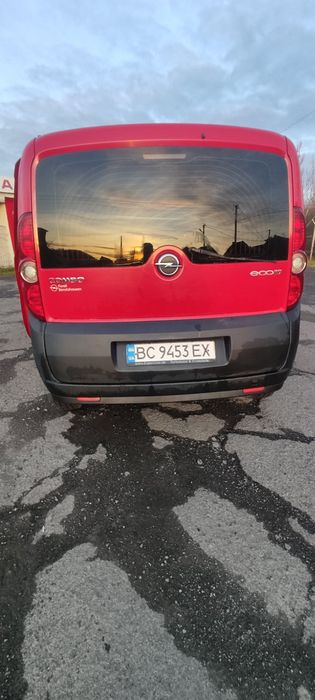 Продажа Опель Комбо