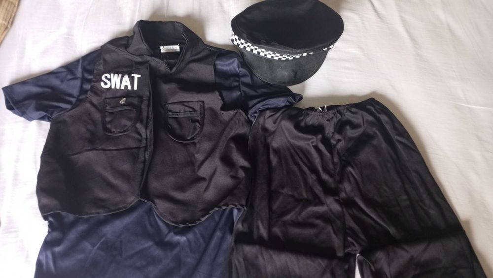 Fato Carnaval para Criança  10-12 anos Policia com chapeu - Como Novo