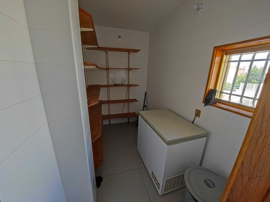Quarto com WC Privado  perto das Universidades (Permite deslocação a pé)
