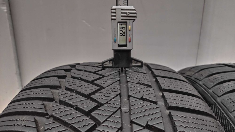 шини 245/45R18. Continental TS 850P. 8мм. Німеччина.