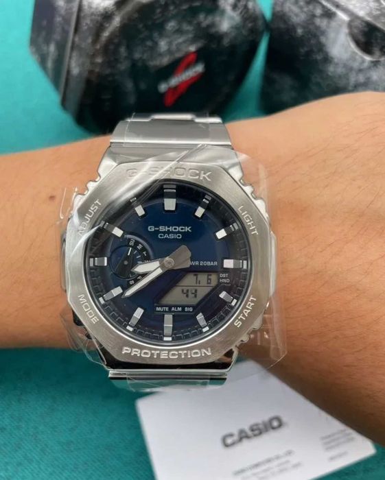 Наручные оригинальные часы Casio G-Shock GM-2110D-2B на Подарок