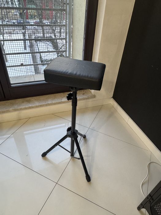 Podłokietnik tatuatorski