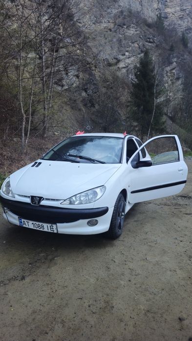 Peugeot 206 2002р