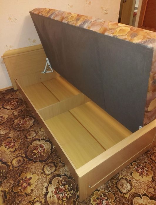 Ліжко односпальне ортопедичне