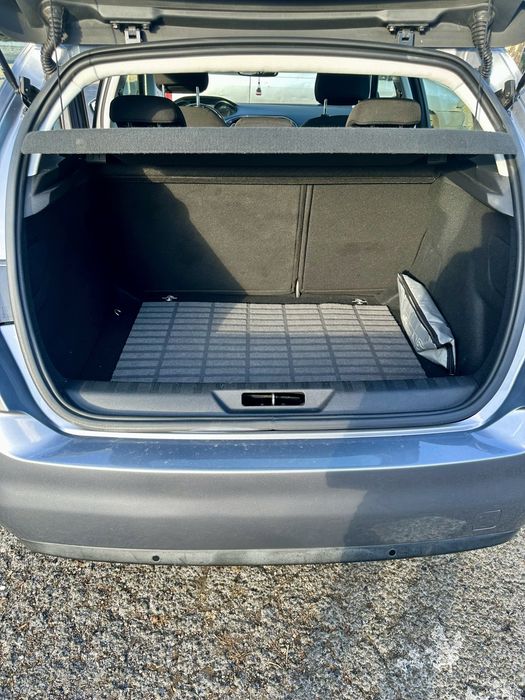Peugeot 308 - 1.2 PureTech Active 2014 - Impecável