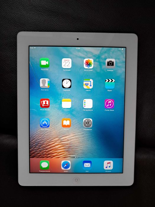 IPad 3, 32 GB Space gray, 10", model A1430+3G sim, робочий.