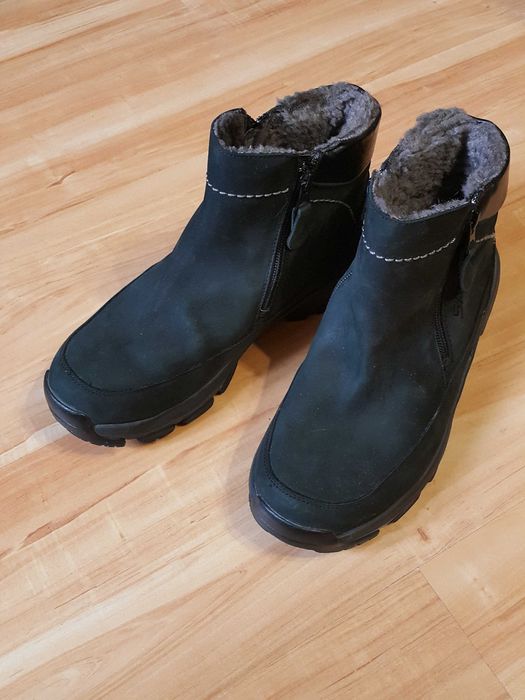 Ботинки полусапожки тёплые 39 размер