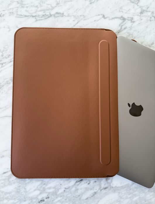 Skórzane etui MacBook Air 13,6 Leather Case Brown Elegancja Biznesowa Ochrona Premium