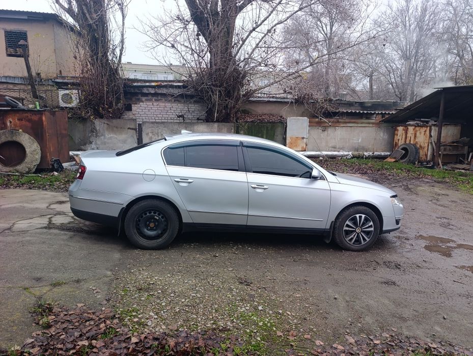 Продам volkswagen passat b6 в хорошем состоянии