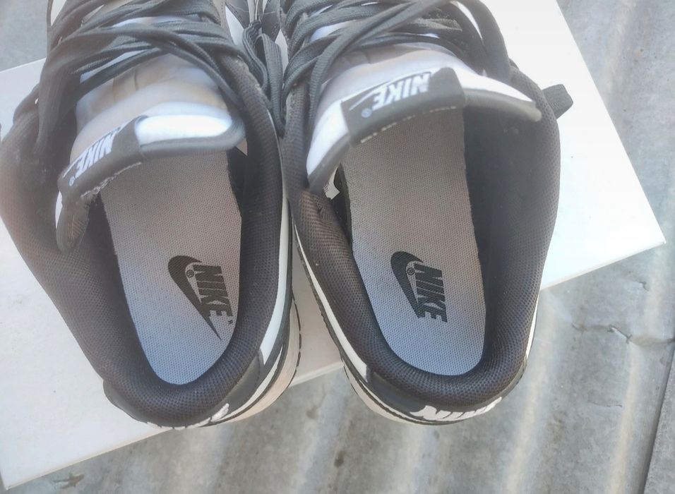 Nike Dunk Low Panda